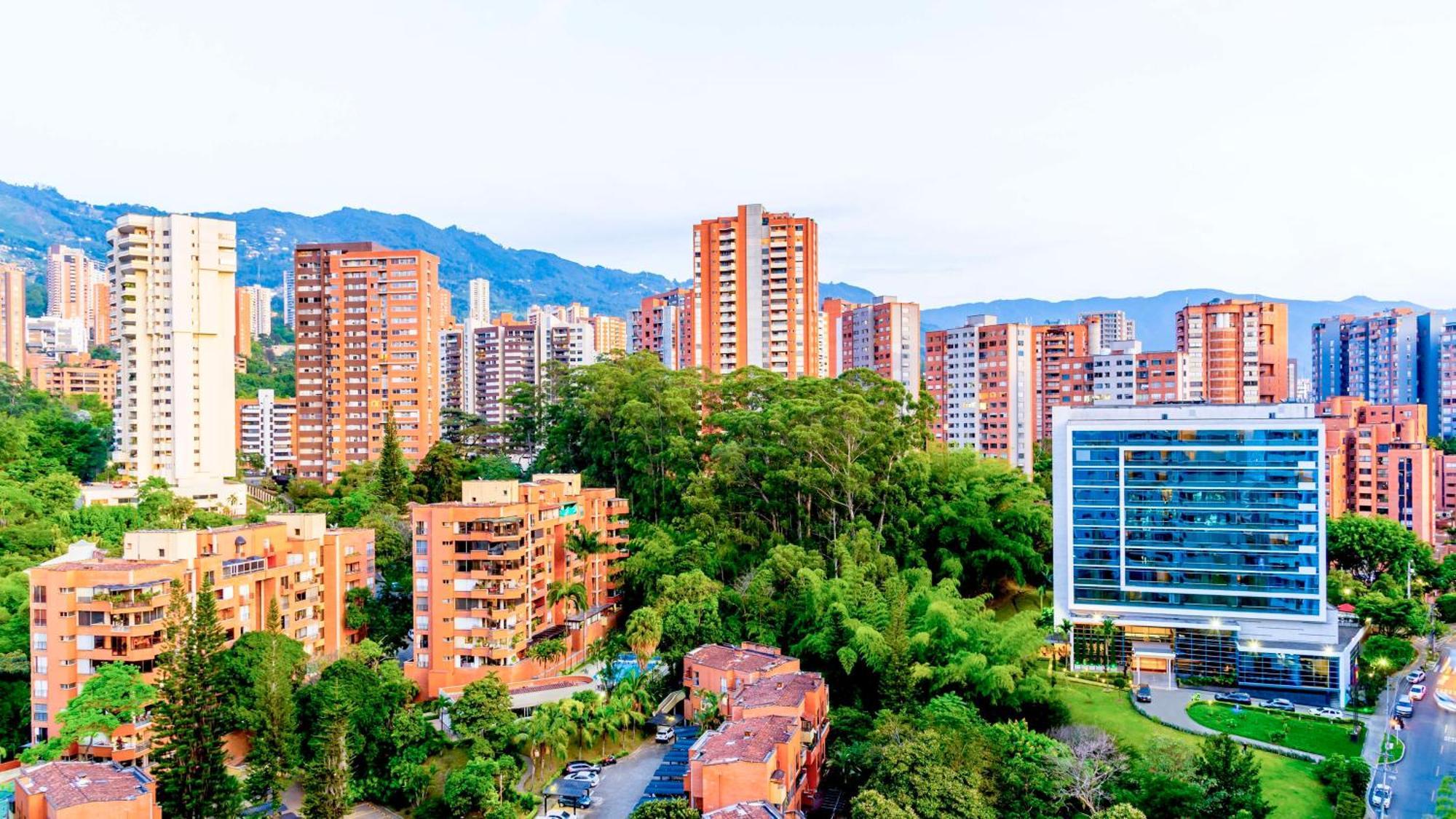 Готель Nh Collection Medellin Royal Екстер'єр фото