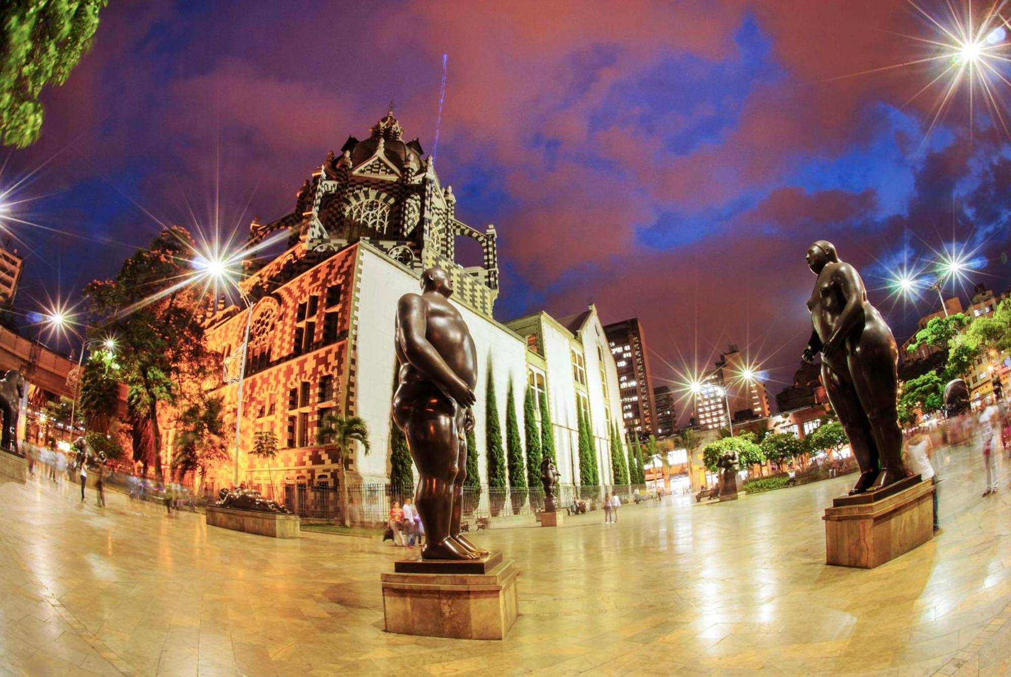 Готель Nh Collection Medellin Royal Екстер'єр фото