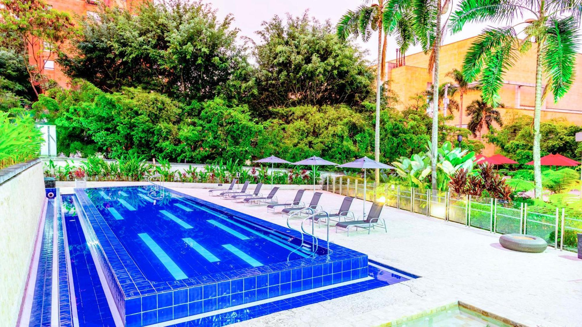 Готель Nh Collection Medellin Royal Екстер'єр фото